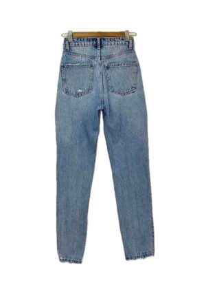 JEAN INDIGO CLARO CON ROTOS EN EL FRENTE ZARA TALLA 32 (XS) - Image 2