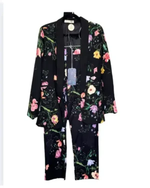 SET NEGRO CON FLORES ARKITECT | ATELIER CRUMP TALLA M